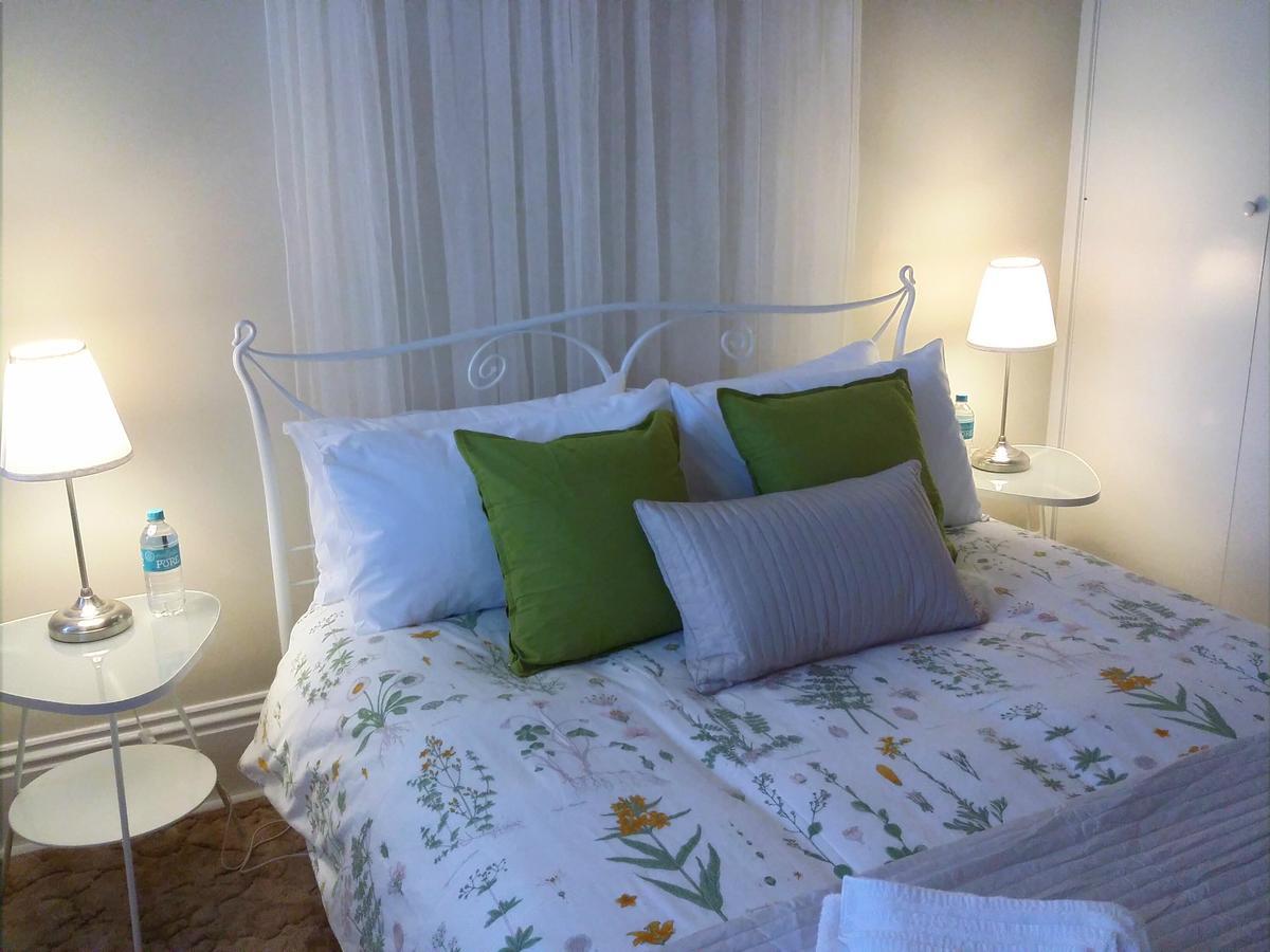 The Bank Guesthouse 글렌인스 외부 사진