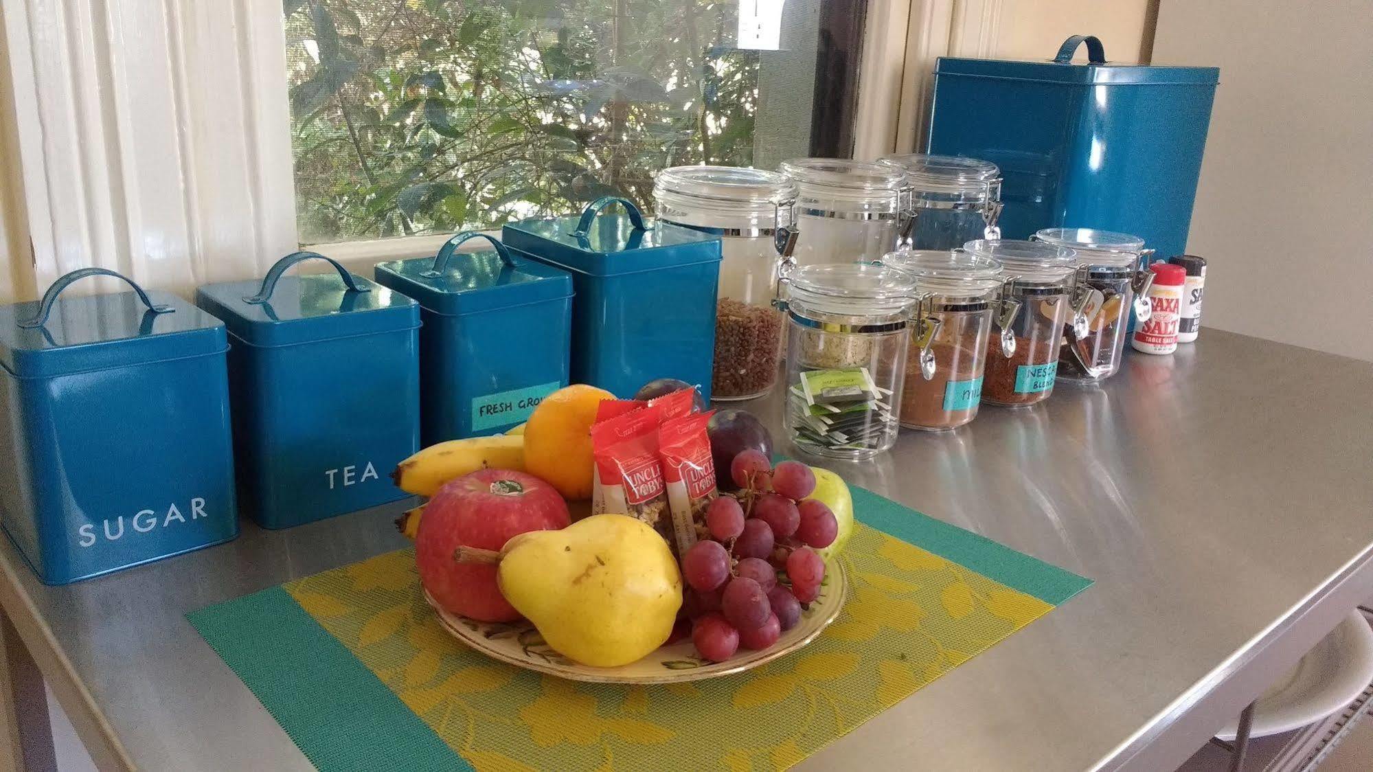 The Bank Guesthouse 글렌인스 외부 사진